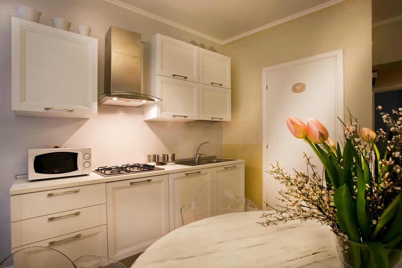 Ferienwohnung Casa Di Charme "Rosa-Rosae" Verona Exterior foto