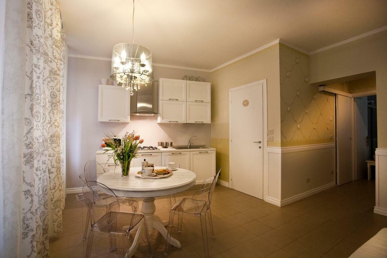 Ferienwohnung Casa Di Charme "Rosa-Rosae" Verona Exterior foto