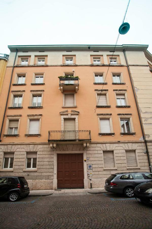 Ferienwohnung Casa Di Charme "Rosa-Rosae" Verona Exterior foto